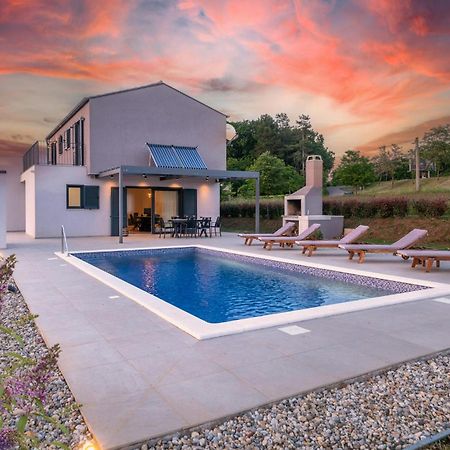 Stunning Home In Barban With Wifi Zewnętrze zdjęcie