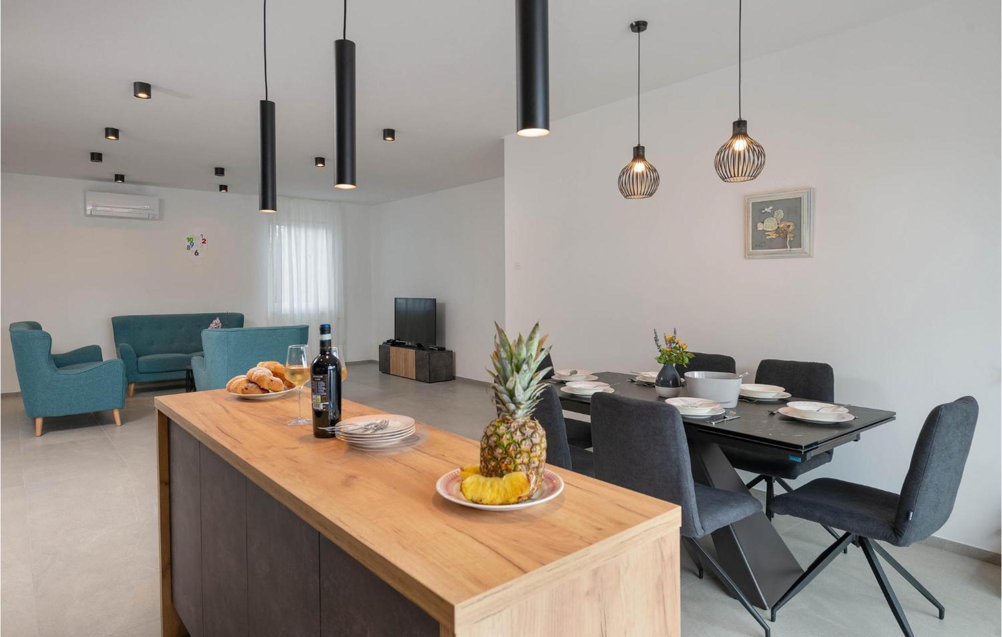 Stunning Home In Barban With Wifi Zewnętrze zdjęcie