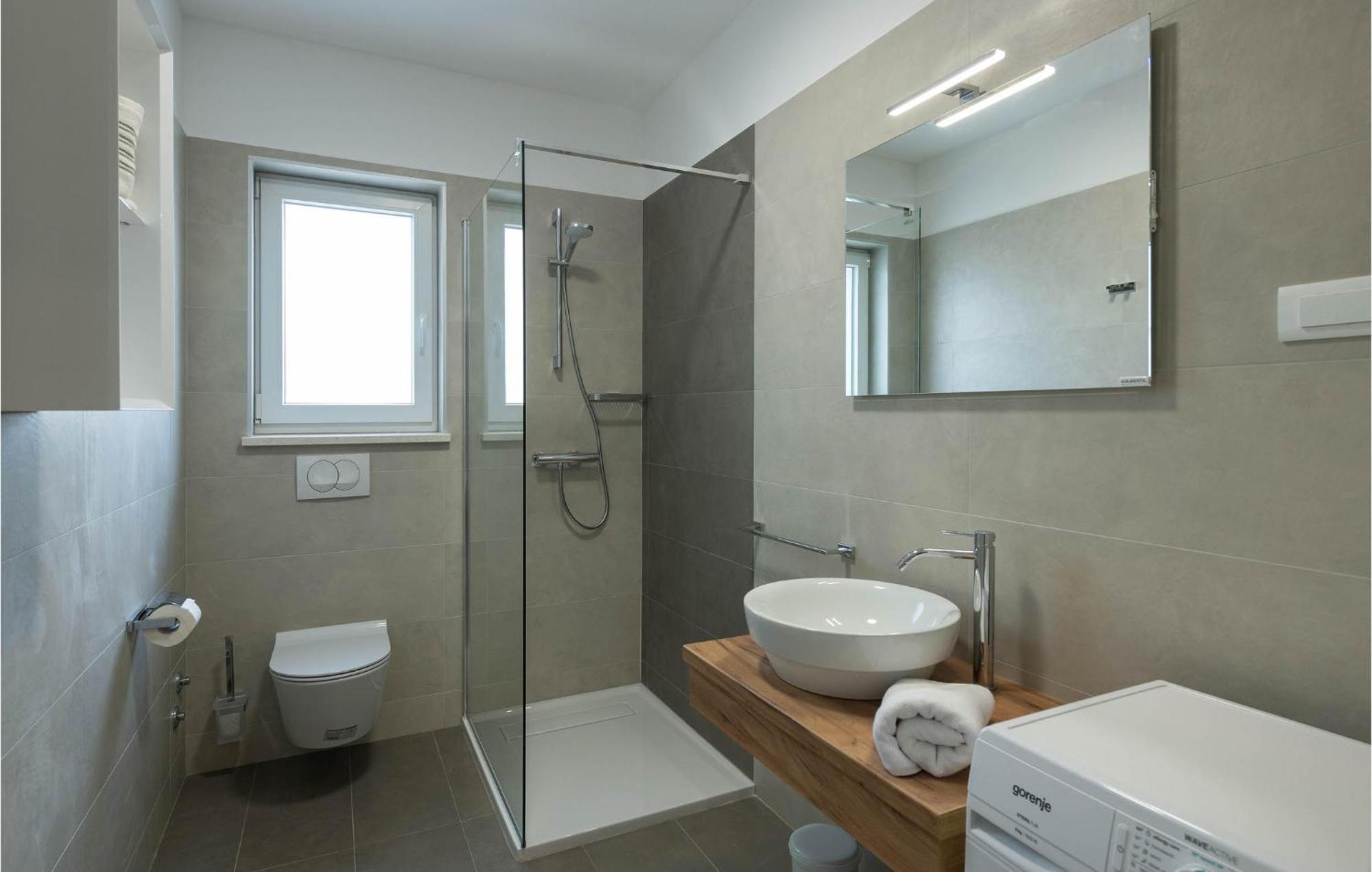 Stunning Home In Barban With Wifi Zewnętrze zdjęcie