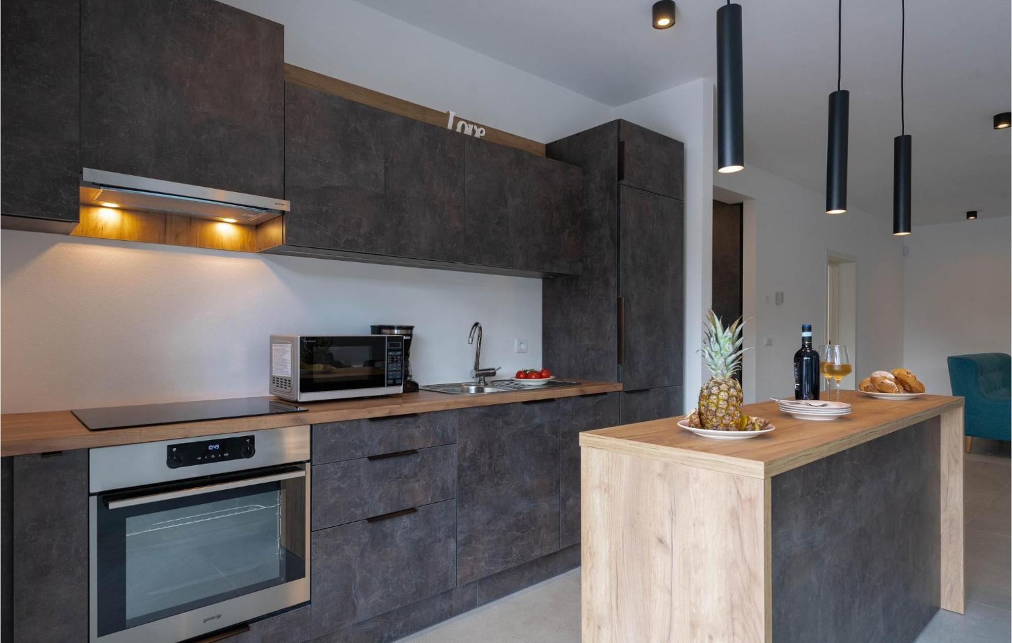 Stunning Home In Barban With Wifi Zewnętrze zdjęcie