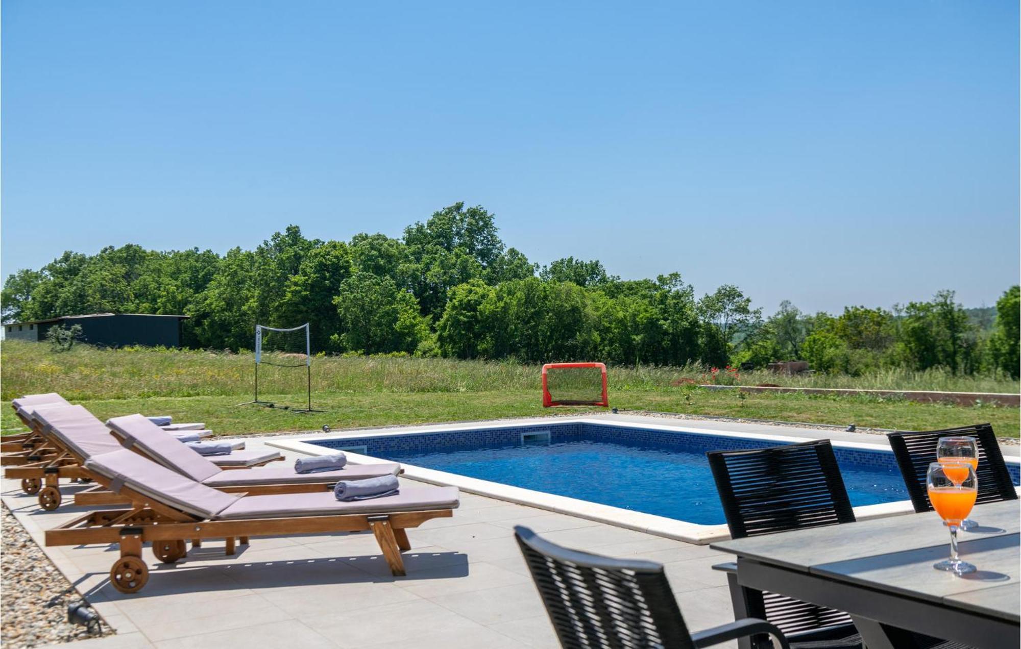 Stunning Home In Barban With Wifi Zewnętrze zdjęcie