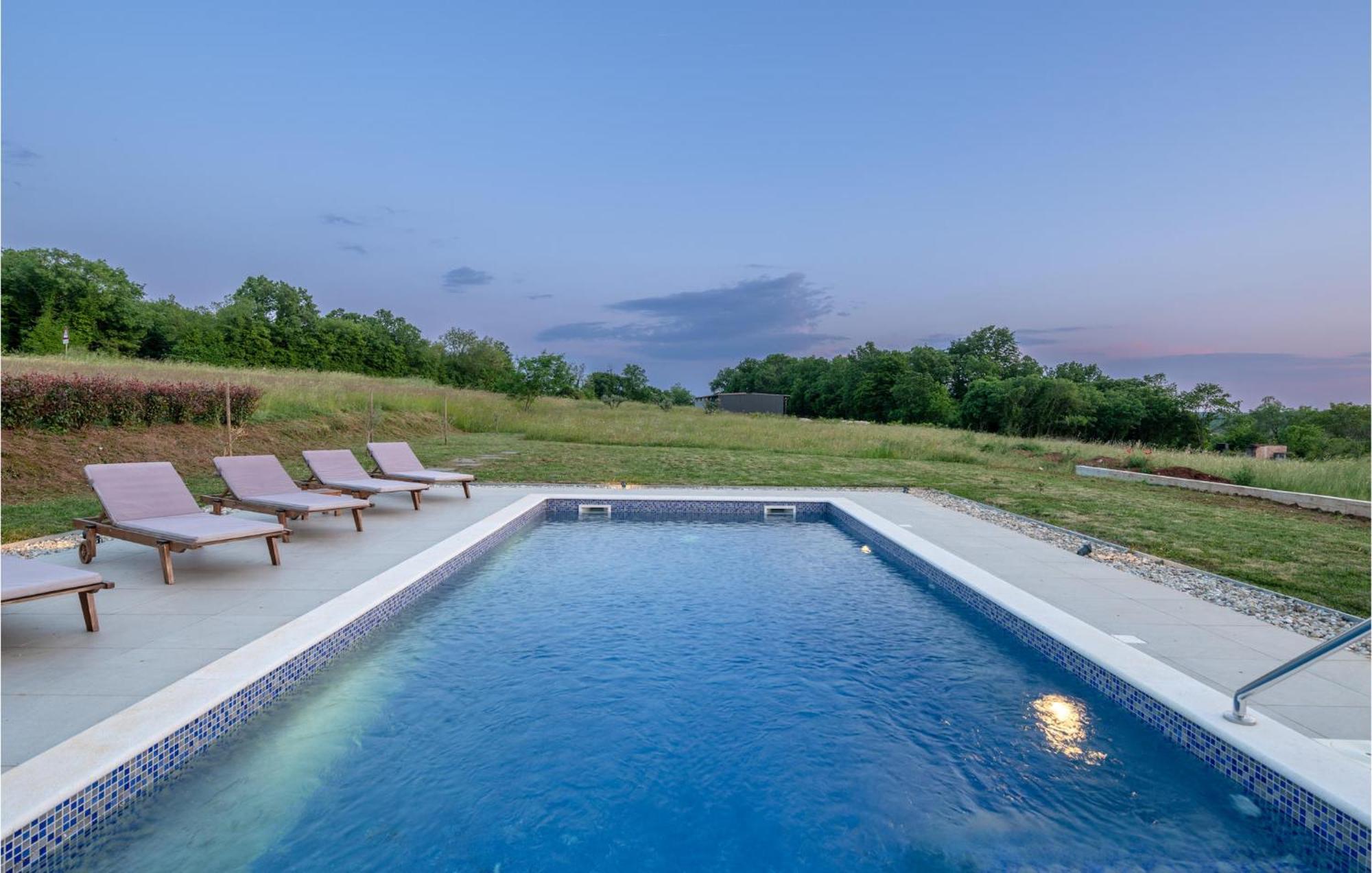 Stunning Home In Barban With Wifi Zewnętrze zdjęcie